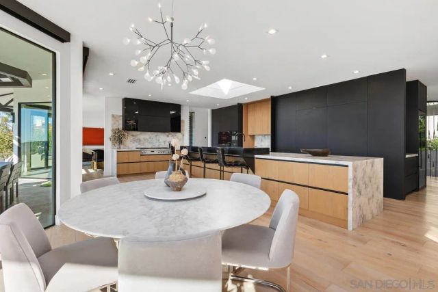 3240 Piragua St, Carlsbad, CA 92009