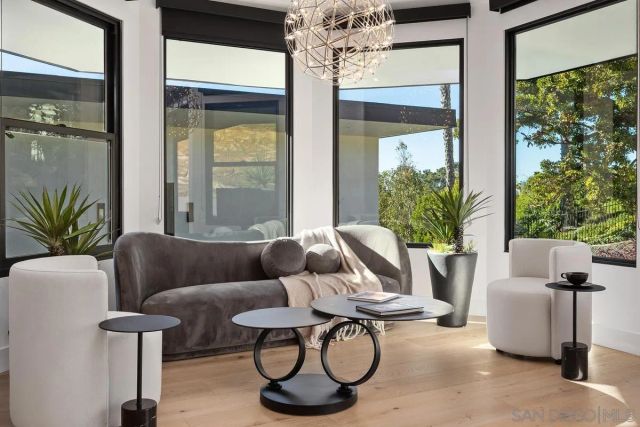 3240 Piragua St, Carlsbad, CA 92009