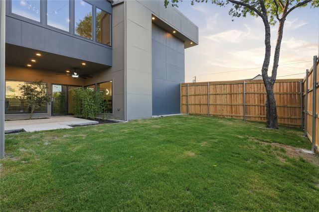 1902 Mcbroom Street, Dallas, TX 75212
