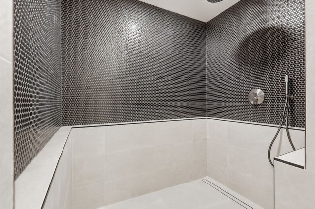 1902 Mcbroom Street, Dallas, TX 75212