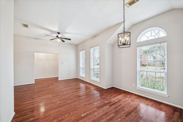 12530 Hammersmith Drive, Tomball, TX 77377