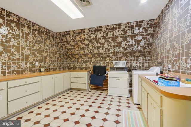 27 CANNON RANGE RD, Milmay, NJ 08340