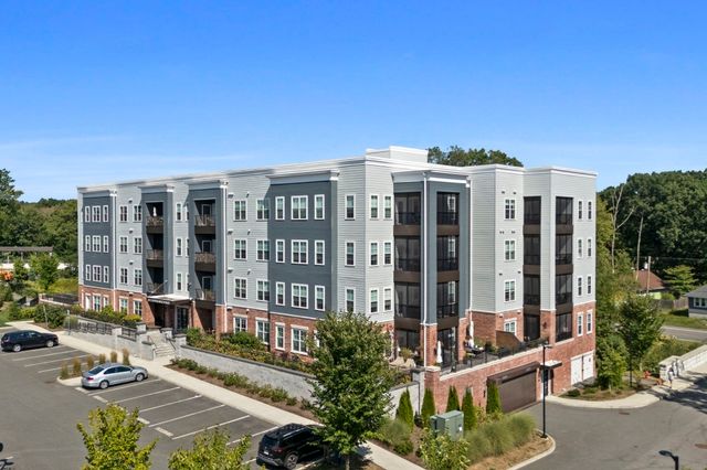 60 Coppersmith Way 401, Canton, MA 02021