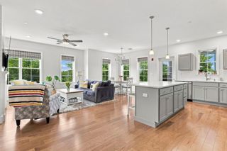 60 Coppersmith Way 401, Canton, MA 02021