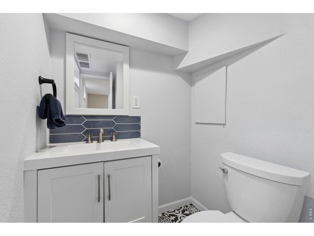 1920 Spruce Ave, Longmont, CO 80501