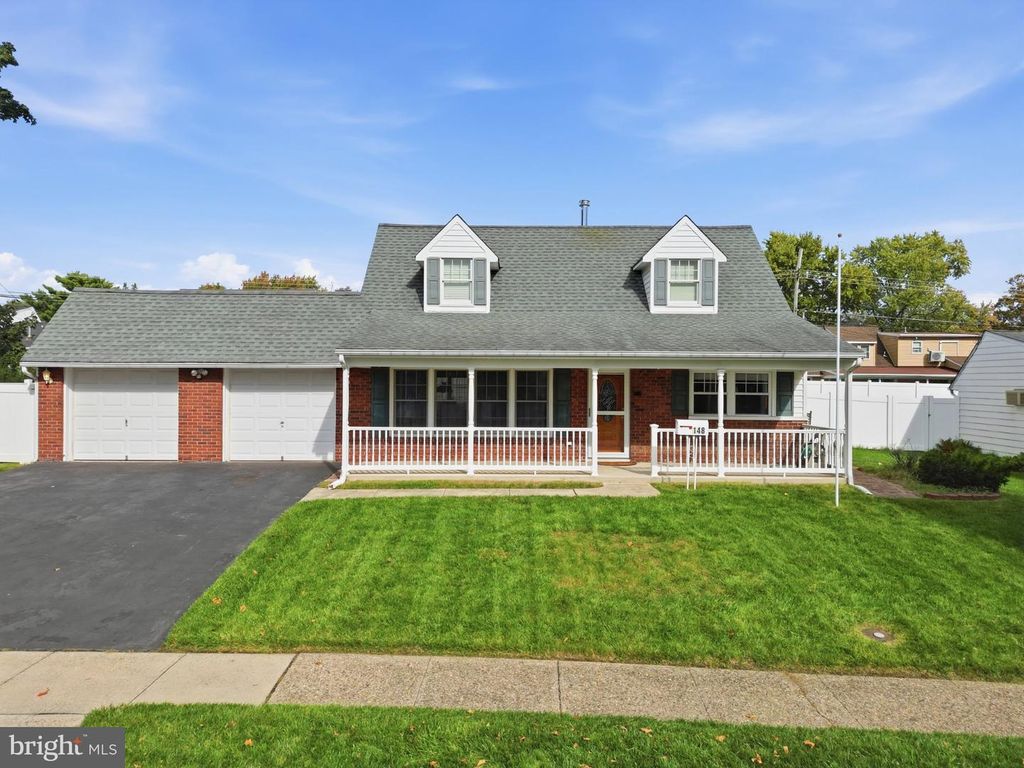 148 HEARTWOOD RD, LEVITTOWN, PA 19056 — exterior
