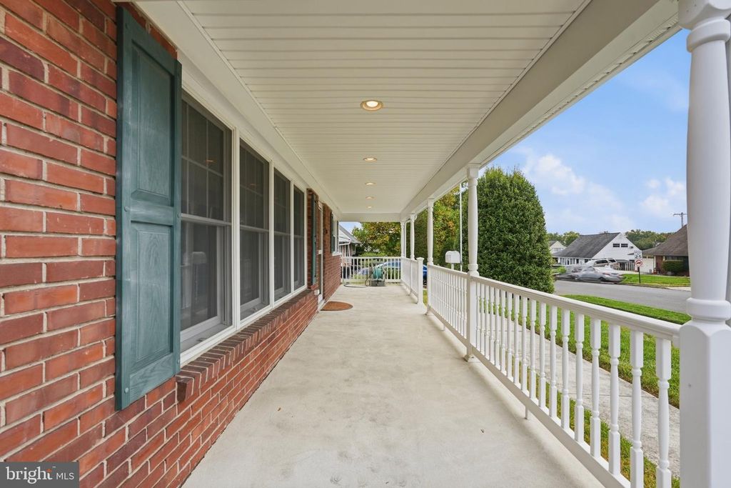 148 HEARTWOOD RD, LEVITTOWN, PA 19056 — photo 5