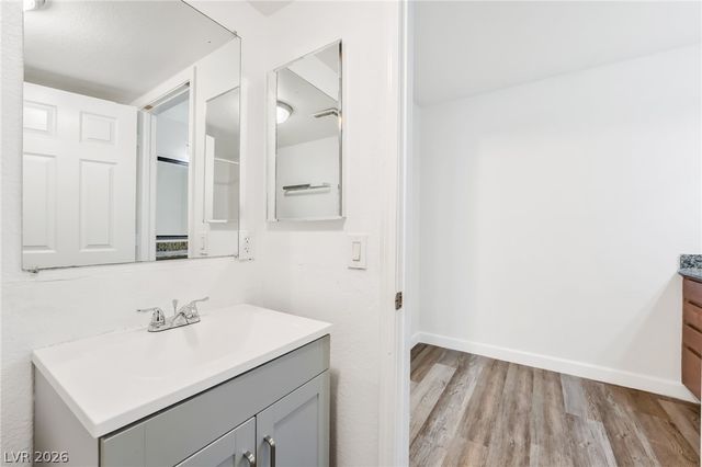 1455 East Katie Avenue C16, Las Vegas, NV 89119