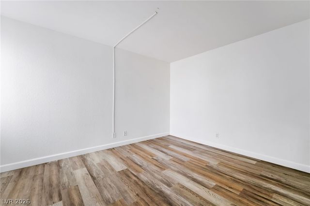 1455 East Katie Avenue C16, Las Vegas, NV 89119