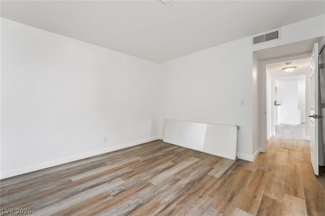 1455 East Katie Avenue C16, Las Vegas, NV 89119