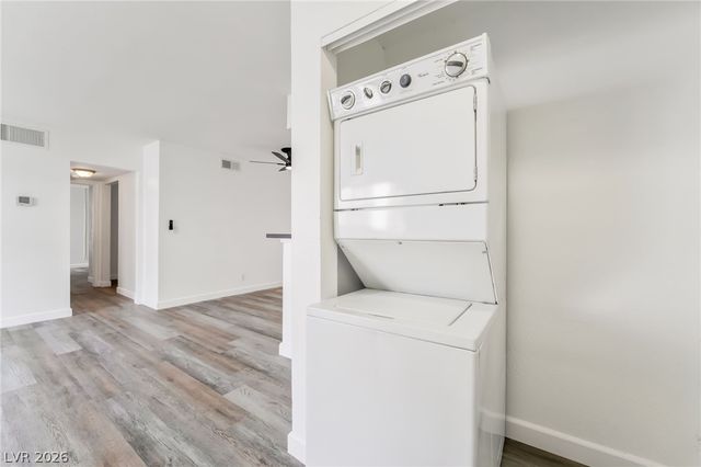 1455 East Katie Avenue C16, Las Vegas, NV 89119