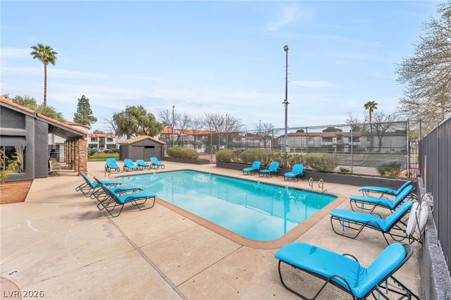 1455 East Katie Avenue C16, Las Vegas, NV 89119