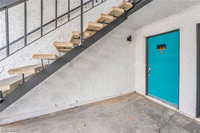 1455 East Katie Avenue C16, Las Vegas, NV 89119