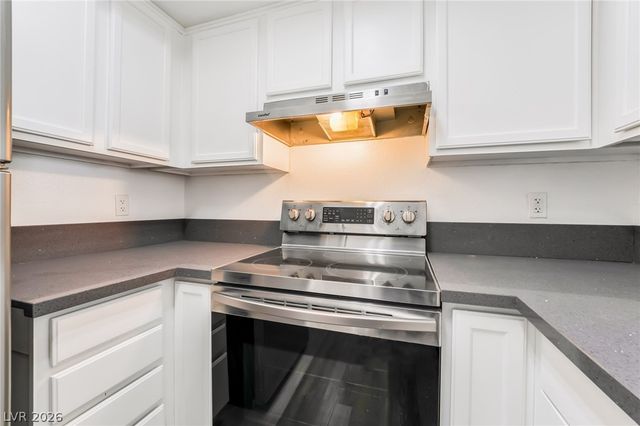 1455 East Katie Avenue C16, Las Vegas, NV 89119