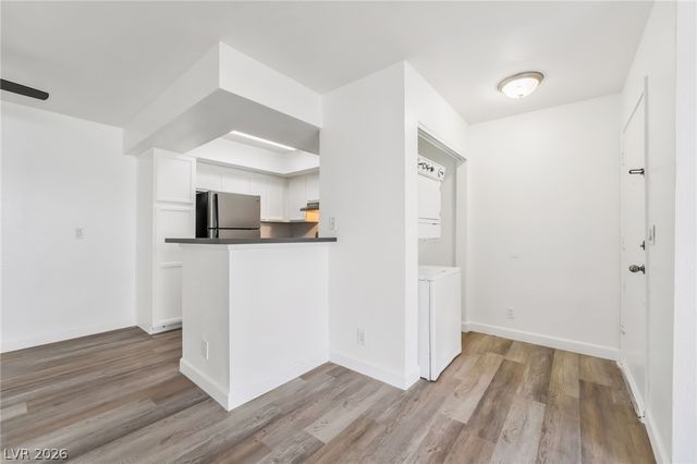 1455 East Katie Avenue C16, Las Vegas, NV 89119