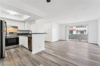 1455 East Katie Avenue C16, Las Vegas, NV 89119