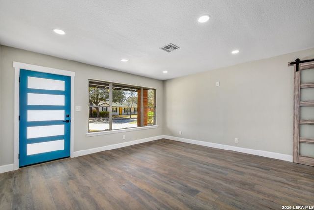 411 MILLWOOD LN, San Antonio, TX 78216