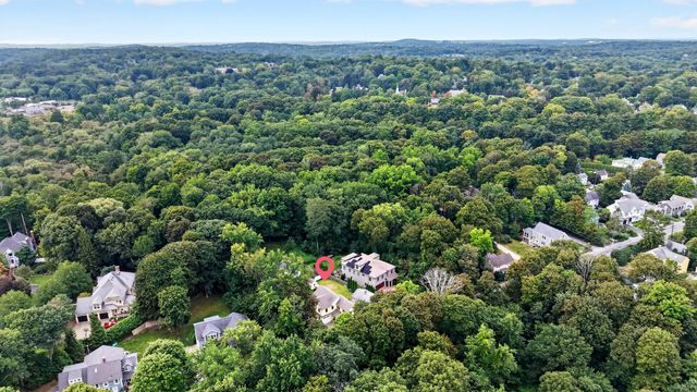 95 Woburn St, Lexington, MA 02420