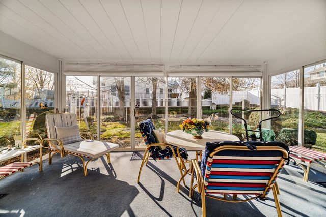 4706 COLONIAL Avenue, Erie, PA 16506