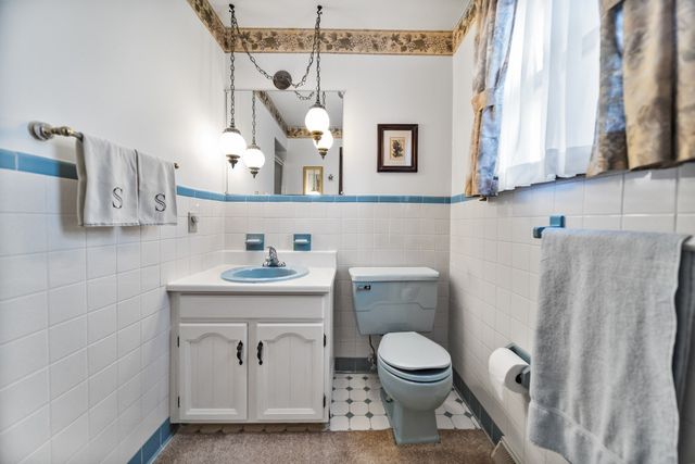 4706 COLONIAL Avenue, Erie, PA 16506