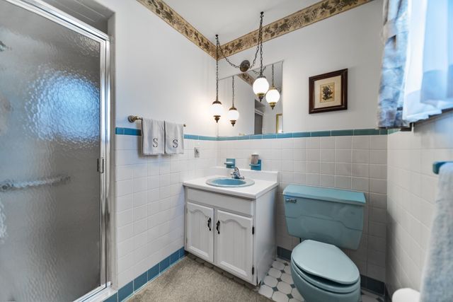 4706 COLONIAL Avenue, Erie, PA 16506