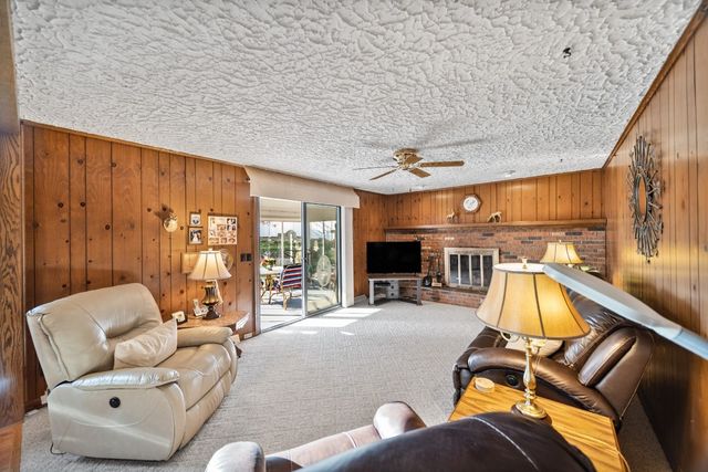 4706 COLONIAL Avenue, Erie, PA 16506