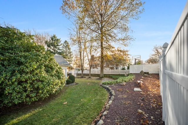 4706 COLONIAL Avenue, Erie, PA 16506