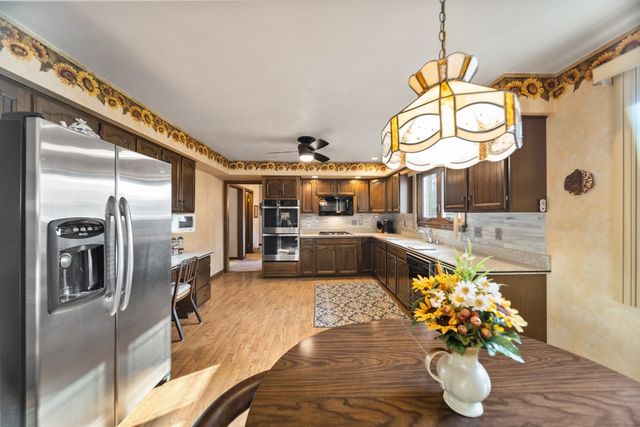 4706 COLONIAL Avenue, Erie, PA 16506