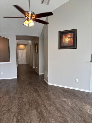 1702 Oak Ridge Drive, Kemah, TX 77565