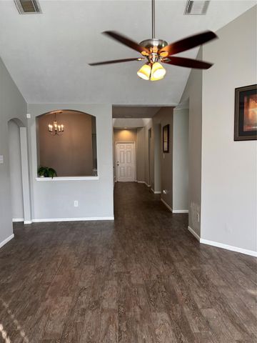 1702 Oak Ridge Drive, Kemah, TX 77565