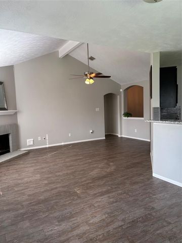 1702 Oak Ridge Drive, Kemah, TX 77565
