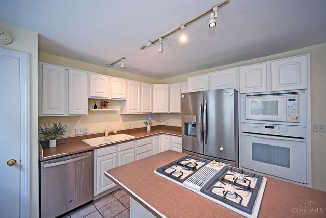 3633 Tarpis Avenue, Cincinnati, OH 45208