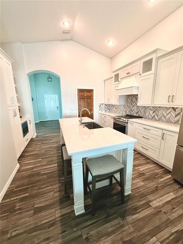 1350 EMERALD DRIVE, Kissimmee, FL 34744