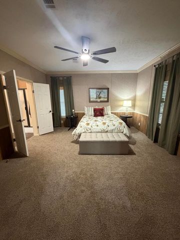 1516 Alexandria Hwy, Leesville, LA 71446