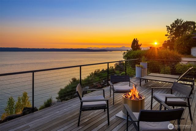 11469 Marine View Drive SW, Seattle, WA 98146