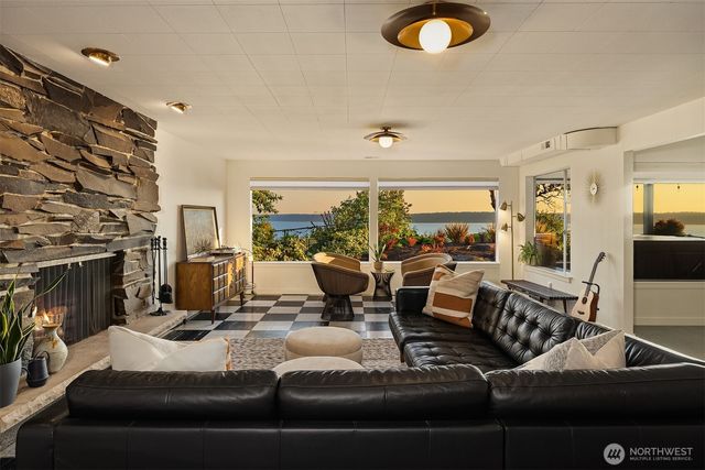 11469 Marine View Drive SW, Seattle, WA 98146