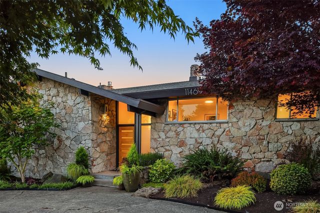 11469 Marine View Drive SW, Seattle, WA 98146