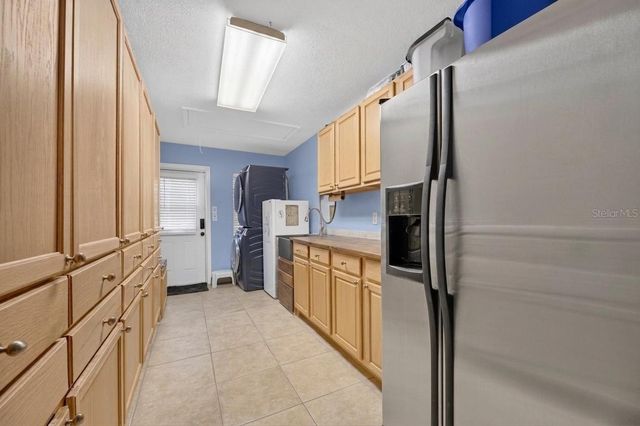2715 LITTLE ROAD, Valrico, FL 33596