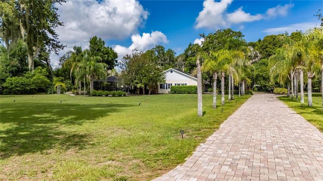 2715 LITTLE ROAD, Valrico, FL 33596