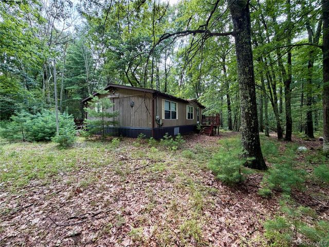 21 Huron Trail, Glen Spey, NY 12737