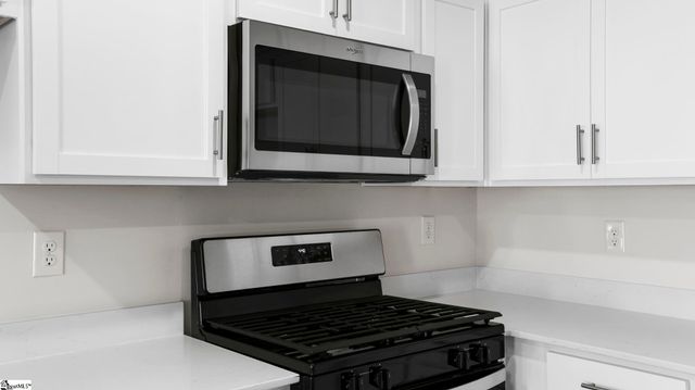 121 Bobbin Road, Greenville, SC 29611