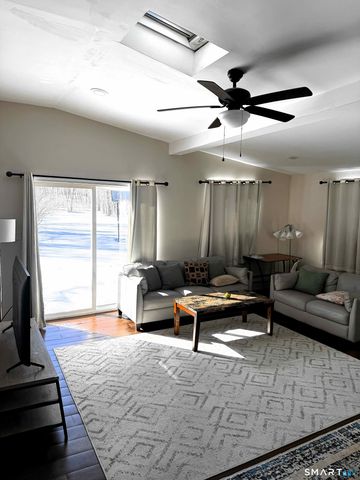 541 Park Avenue, Bloomfield, CT 06002