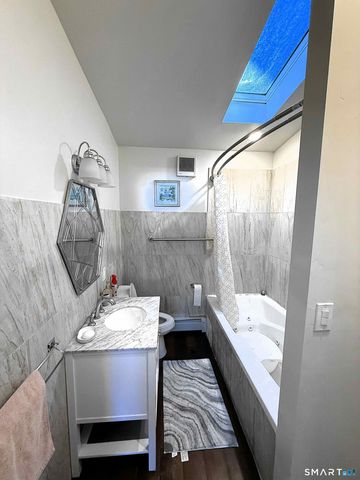 541 Park Avenue, Bloomfield, CT 06002