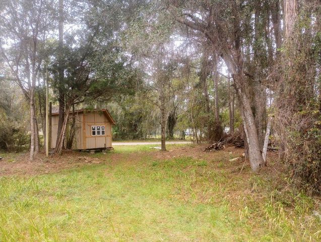 2890 Hilltop Rd, St Augustine, FL 32086
