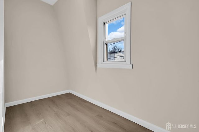 101 Morrisey Avenue, Avenel, NJ 07001