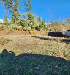 221 Cedar Ridge Drive, Cave Junction, OR 97523