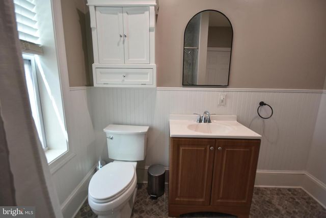 309 WHITE HORSE PIKE, Haddon Heights, NJ 08035