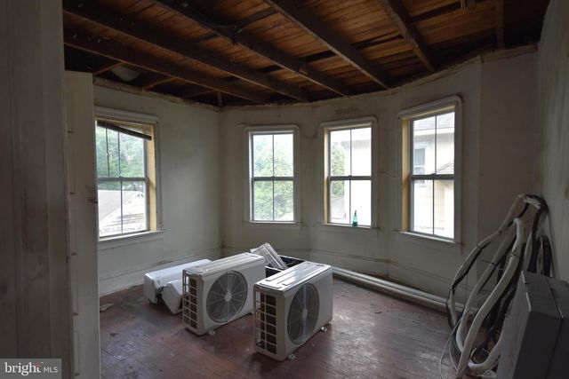 309 WHITE HORSE PIKE, Haddon Heights, NJ 08035