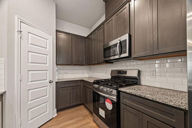 13412 Sun Cay Drive, Houston, TX 77047