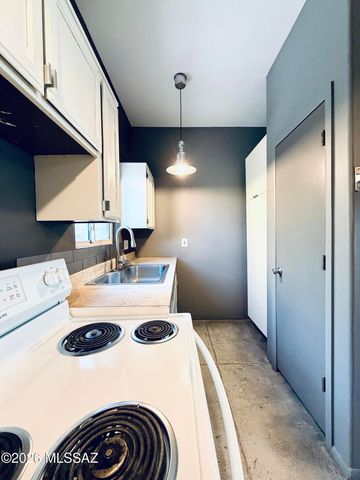 2801 Paradise Mountain Road, Tucson, AZ 85713